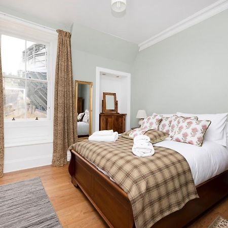 Joivy Cozy Apt Near Edinburgh Castle Екстериор снимка