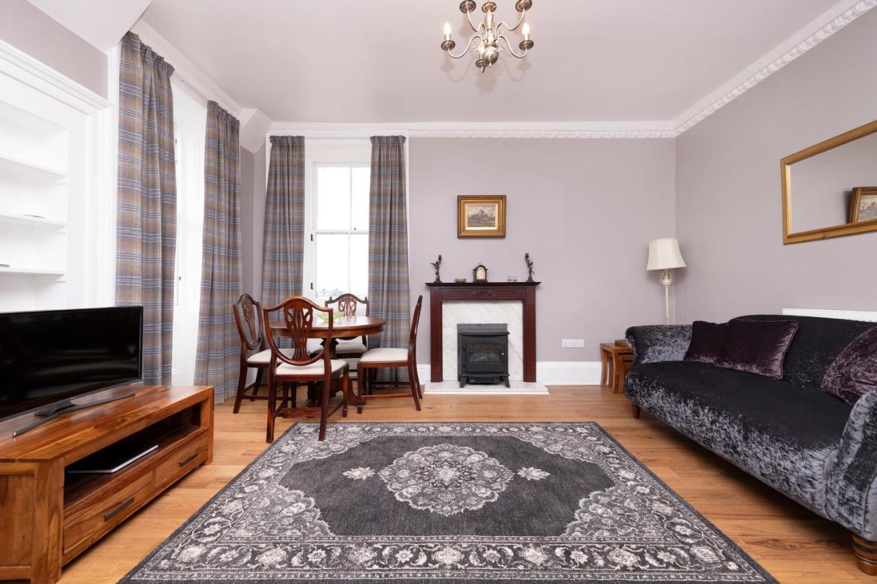Joivy Cozy Apt Near Edinburgh Castle Екстериор снимка