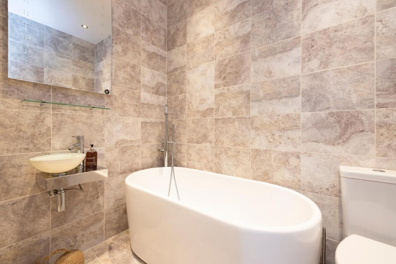 Joivy Cozy Apt Near Edinburgh Castle Екстериор снимка