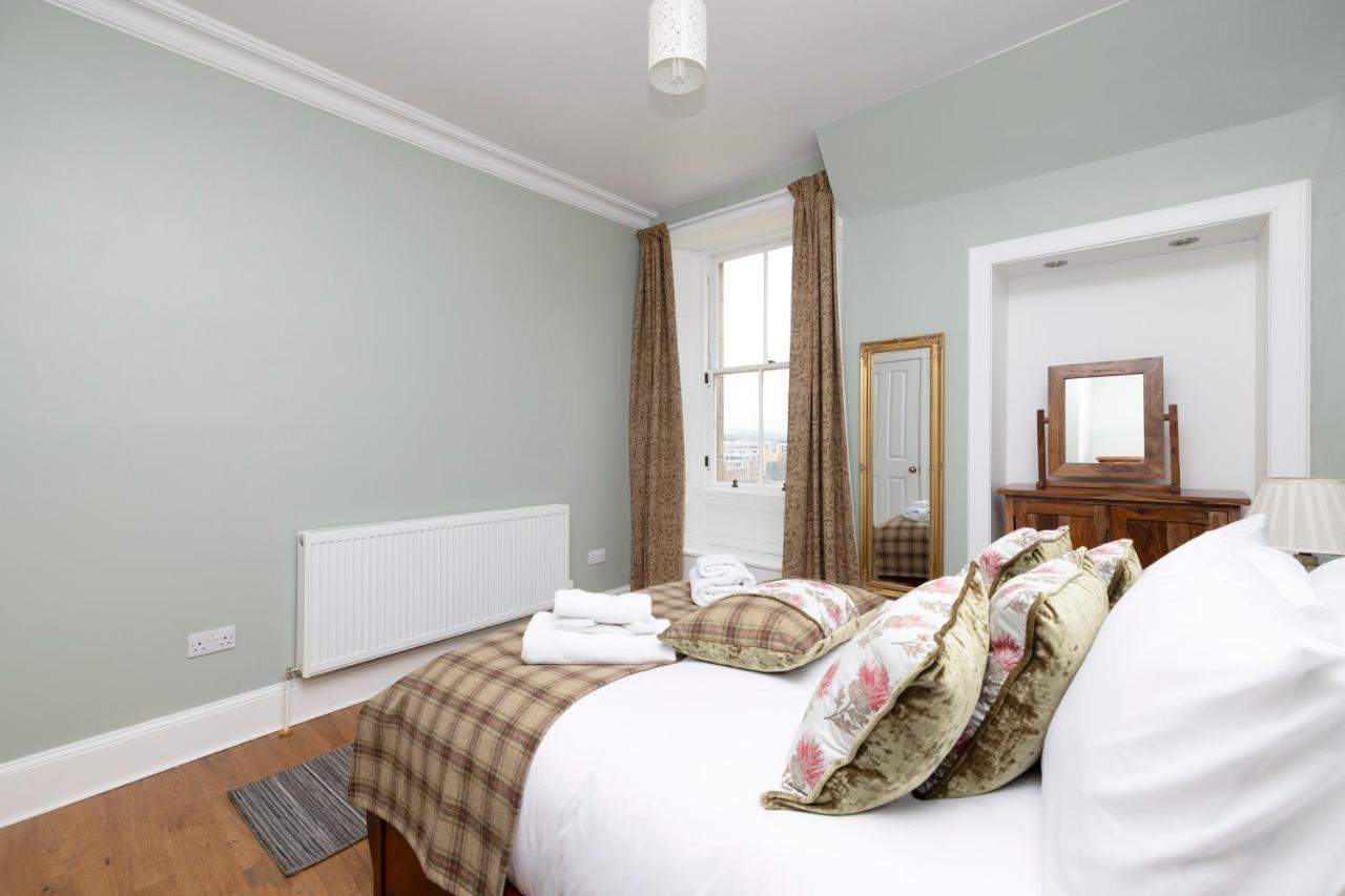 Joivy Cozy Apt Near Edinburgh Castle Екстериор снимка