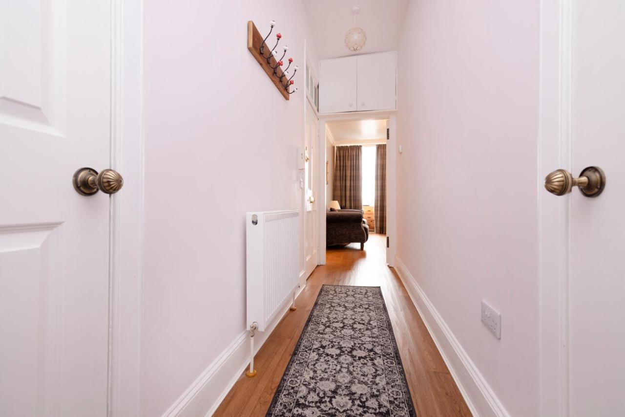 Joivy Cozy Apt Near Edinburgh Castle Екстериор снимка